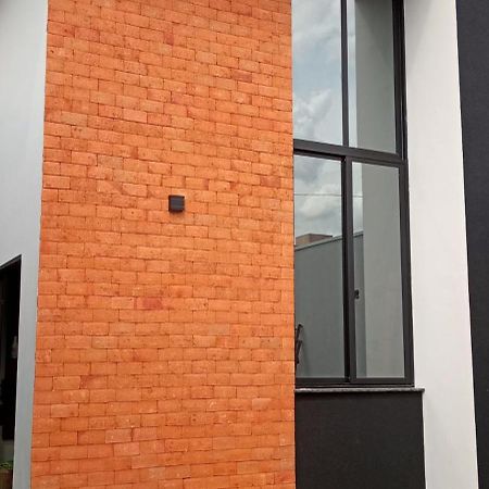 Linda Casa Moderna E Ampla Villa Presidente Prudente Ngoại thất bức ảnh